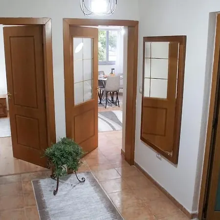 Meri's * Shkodër